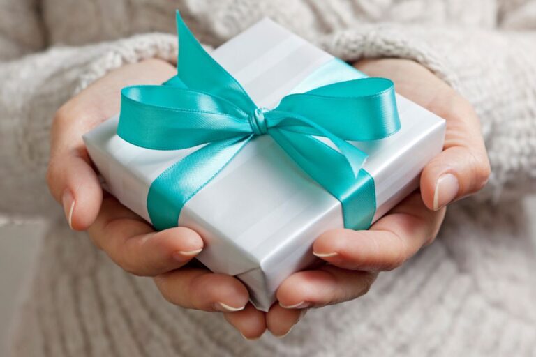 Gift for Female Boss Who Has Everything: Unique and Thoughtful Ideas