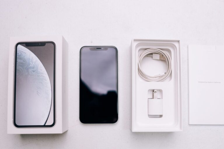 Best iPhone Charger Corporate Gifts: Top Picks for Employees and Clients